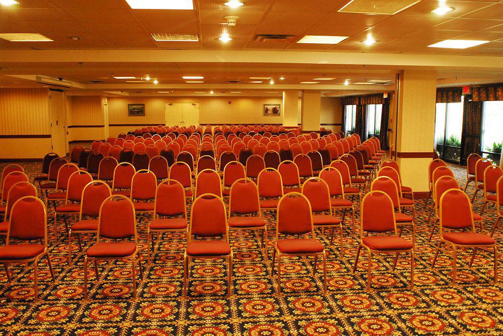 Savannah Gateway Hotel & Suites Τζώρτζταουν Εξωτερικό φωτογραφία