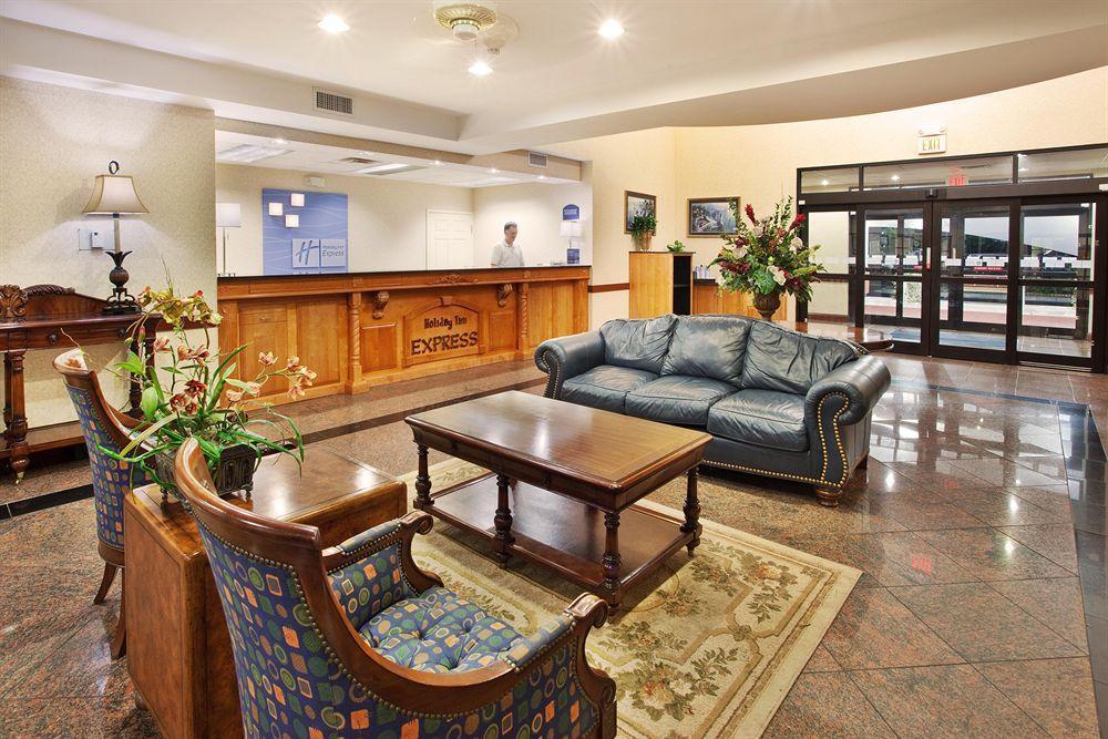 Savannah Gateway Hotel & Suites Τζώρτζταουν Εξωτερικό φωτογραφία