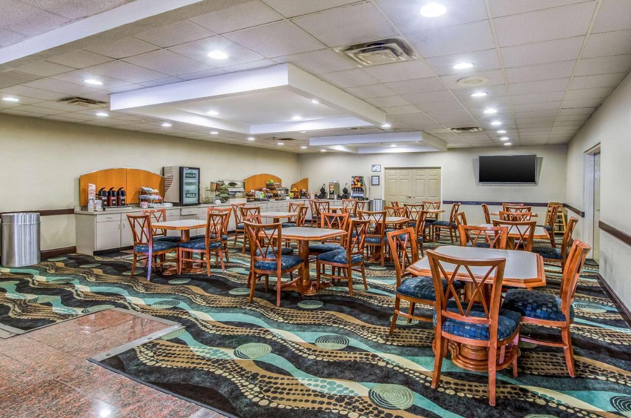Savannah Gateway Hotel & Suites Τζώρτζταουν Εξωτερικό φωτογραφία