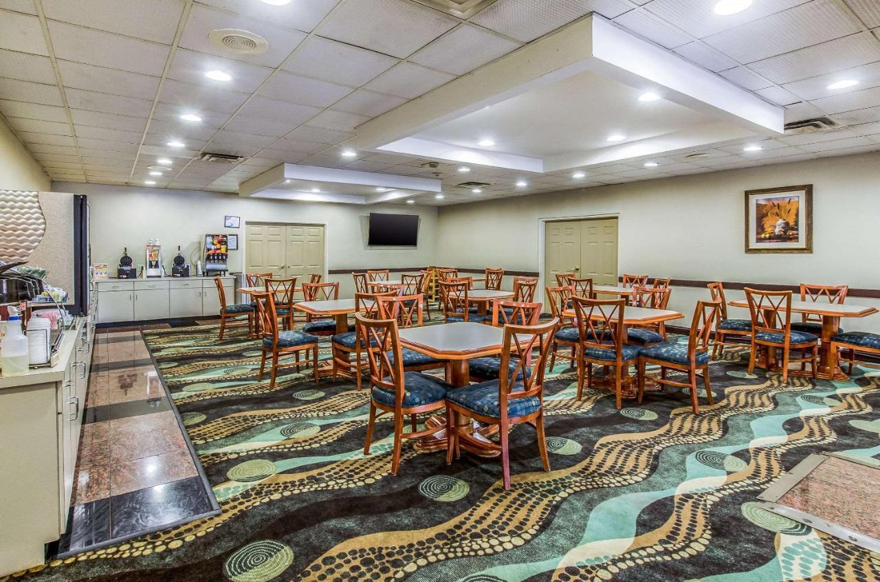 Savannah Gateway Hotel & Suites Τζώρτζταουν Εξωτερικό φωτογραφία